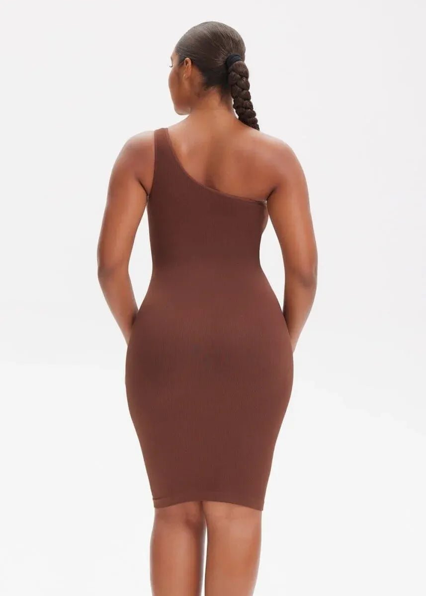 שמלה מחטבת | LILY